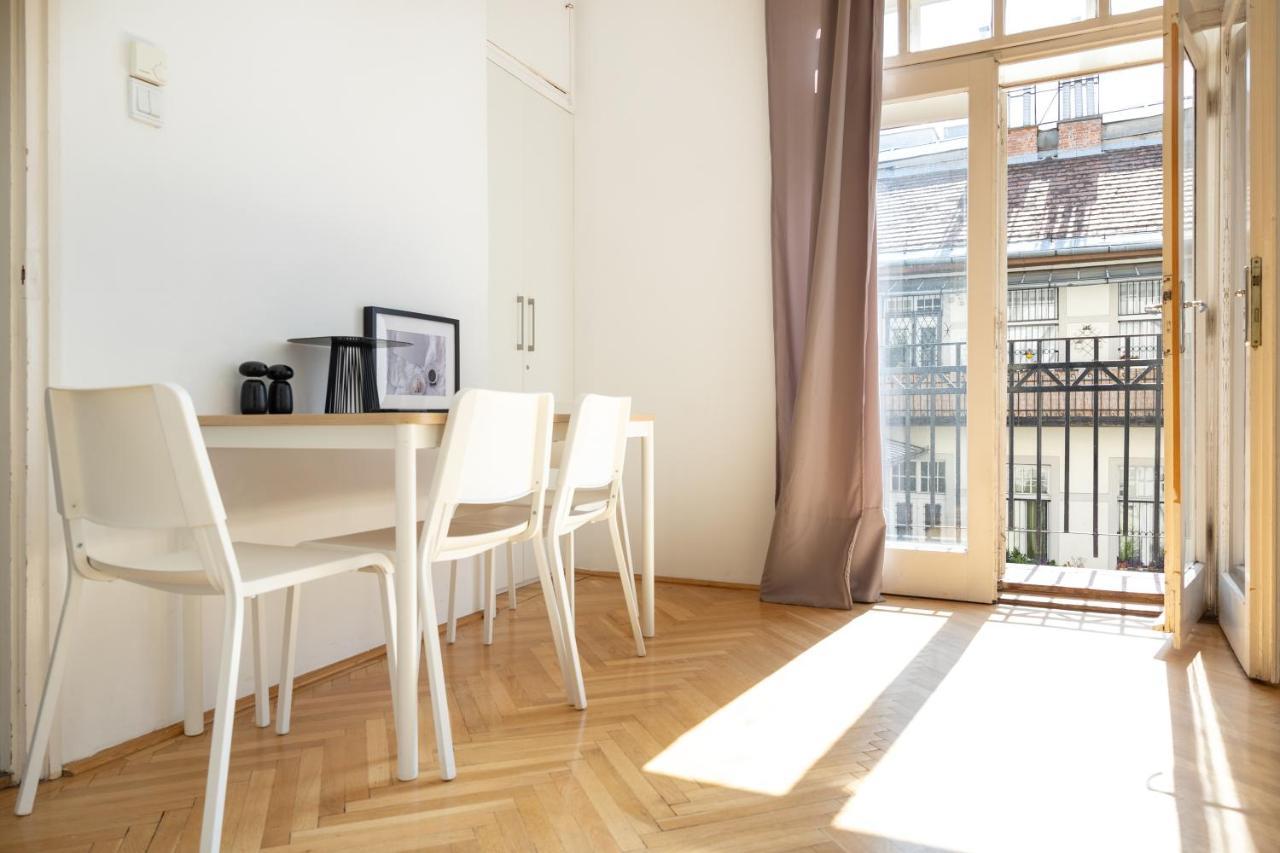 W25 Smart Apartment 布达佩斯 外观 照片