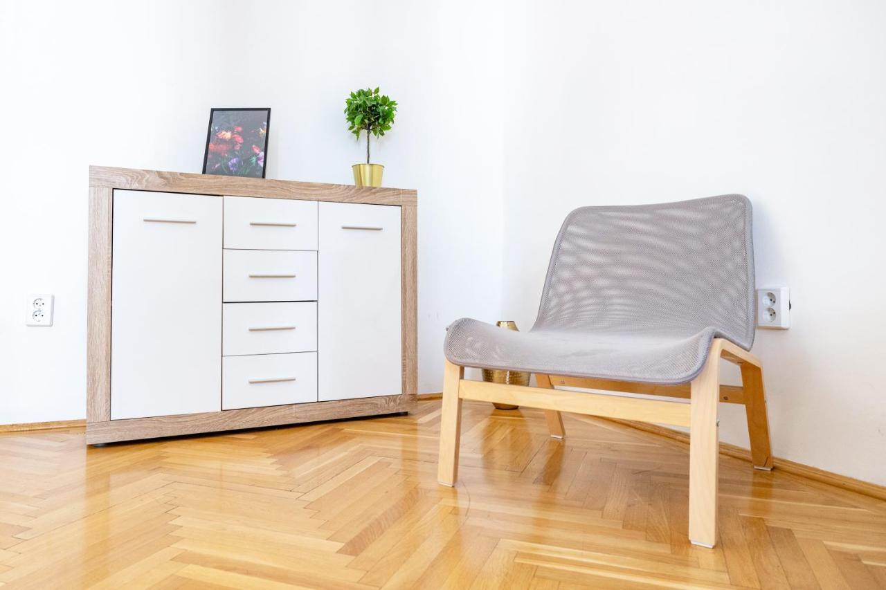 W25 Smart Apartment 布达佩斯 外观 照片
