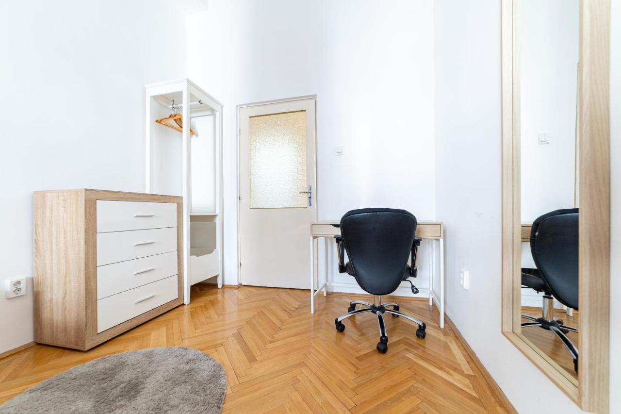 W25 Smart Apartment 布达佩斯 外观 照片